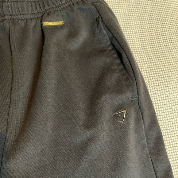 Gymshark Whitney Simmons Joggers in Blacks Size Small - Picture 5 of 8